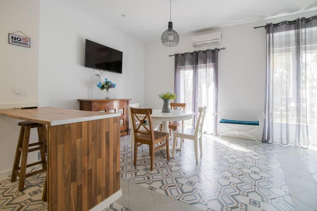 Cozy Flat In City Center Feel The Vibe Selfcheckin Valencia Exteriör bild