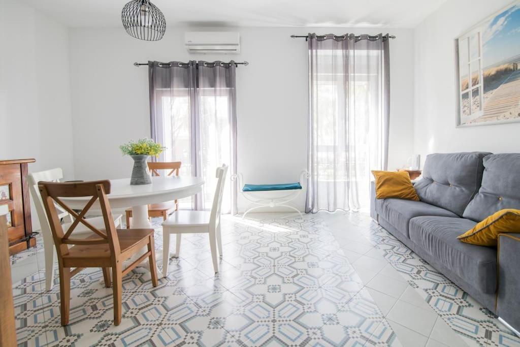 Cozy Flat In City Center Feel The Vibe Selfcheckin Valencia Exteriör bild